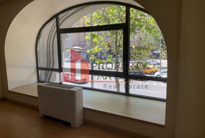 Spatiu comercial / show-room, magazin central - Universitate. - 4