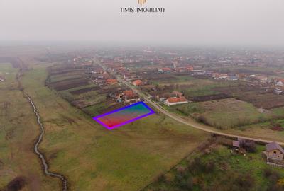 Teren Ianova 1200 mp, vatra satului | asfalt, utilitati | Comision 0% - 9