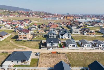 Comision 0% | Teren pentru casa ta, într-o zonă liniștită din Codlea - 4