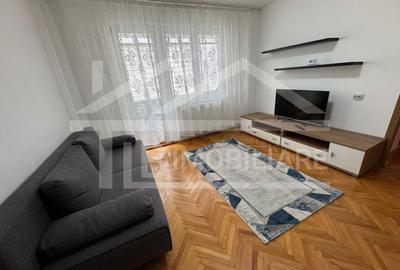 Apartament cu 2 camere semidecomandat în Aleea Carpați