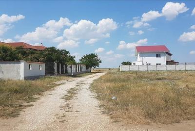 TEREN INTRAVILAN CONSTRUIBIL 469 MP LANGA CASE ZONA DE PERSPECTIVA PRET 17.500 E - 1