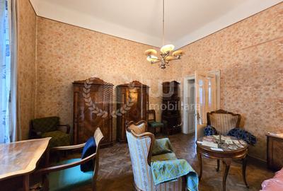 Apartament cu 3 camere semidecomandat, mobilat în Central