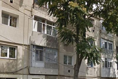 Garsonieră 27 mp cu balcon -bloc 3 etaje-mobilată utilată-bloc an 1980 - 10
