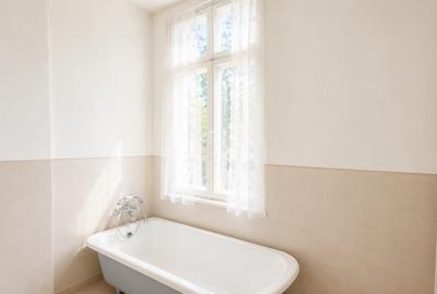 Apartament sic intr-un bloc vila interbelica - 15