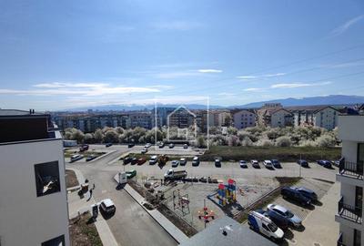 Apartament cu 2 camere semidecomandat în Turnișor