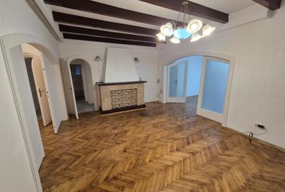 Apartament 4 camere Cotroceni | vila P+2+M | pentru locuit/birouri