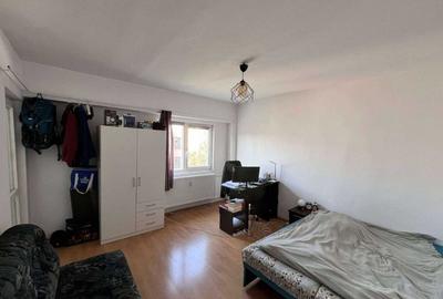 Garsoniera 25mp, balcon 3mp, finisat mediu, zona Semicentrala - 1