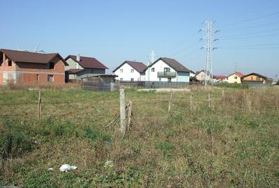 Teren Construcții intravilan de 1000 mp, în Sânpetru