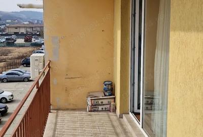 Apartament cu o camera, decomandat, balcon, zona Porii - 5