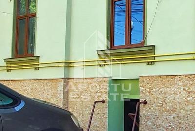 Spatiu comercial 67 mp central - 17
