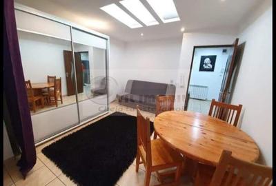 Apartament cu 2 camere decomandat, mobilat în Cug