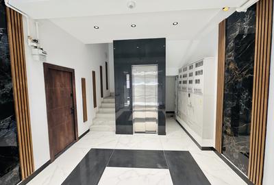 Penthouse super, 3 camere, 3 bai, 99 mp construiti, 28 mp terasa, Sg Ilie Petre - 1