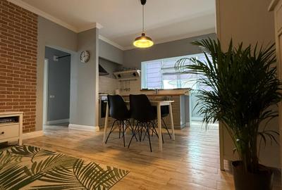 Apartament 3 camere - de vanzare - Dumbravita - 1