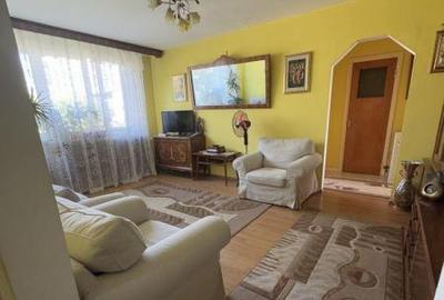 Apartament 3 camere Dristor - 1