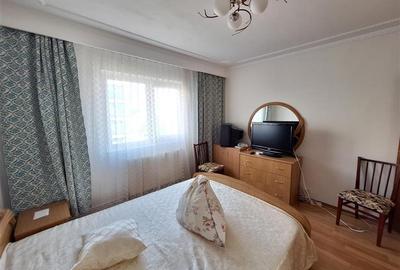 Apartament 3 camere decomandat , zona Nord-Bacau - 2