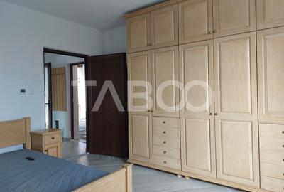 Casa 58 mp cu gradina 300 mp pet friendly central Cisnadioara - 7