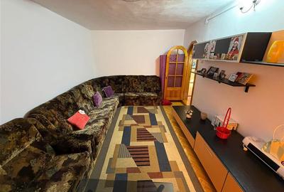 Apartament 3 camere, zona Sud - Amadeus - 70mp, etaj 4 cu acoperis - 7