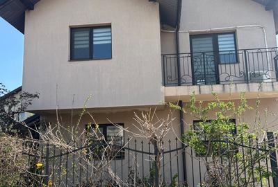 Vilă P+1 4 camere Teren 300 mp  Bragadiru – Strada Safirului - 14
