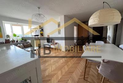 Apartament cu 4 camere, 95 mp,  Zona Centrala - 1