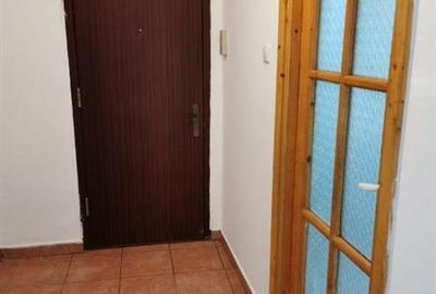 Apartament 4 camere zona Soarelui etaj 1 - 3