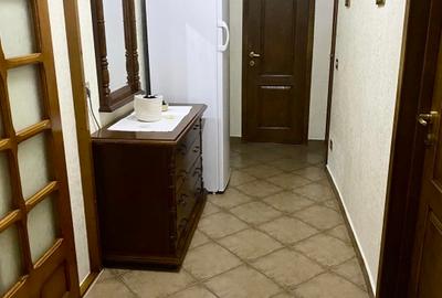 Apartament 3 camere, 2 băi, ultracentral-Primărie, decomandat, 85 mp+boxă 12 mp - 5