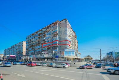 Apartament cu 3 camere decomandat în Rogerius