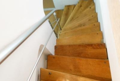 MOȘILOR - VILA DE ÎNCHIRIAT-  PENTRU BIROURI- CLINICA MEDICALA - AFTER SCHOOL - 8