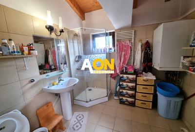 Casa de vanzare 5 camere, 980 teren, zona Piata Cetate - 16