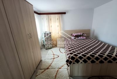 Comision 0%! Casa 6 camere Orsova Sector 6 - 2