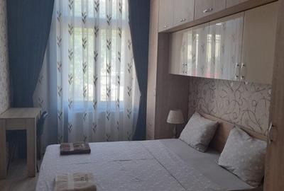 Apartament 2 camere, la curte comuna, Str. Luis Pasteur - 15