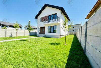 Casă individuală de vânzare, 4 camere- Berceni Ilfov | 425 mp - La cheie- Asfalt - 2