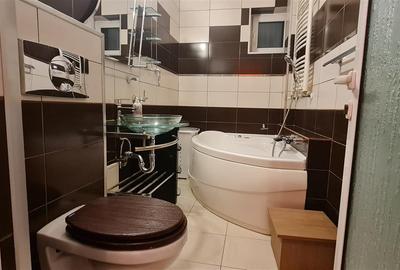 Apartament 2 camere amenajat-mobilat modern la cheie, et.1, central Podgoria- Zo - 14
