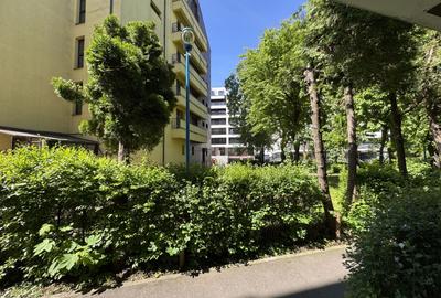 Apartament decomandat cu 3 camere in Centrul Civic, strada Mihai Viteazul - 21