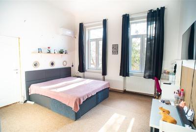 Casa la curte comuna pe str. Ady Endre - 14