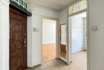 3 camere | decomandat | 5 min metrou 1 Decembrie | COMISION 0% - 17