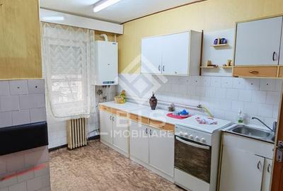 Apartament 4 camere etaj 2 - 9