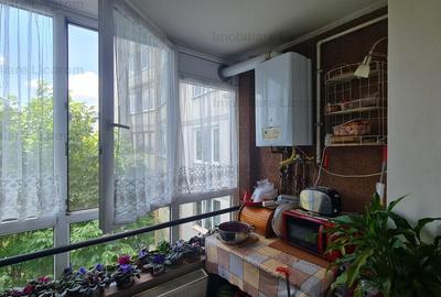 Apartament 3 camere Grivitei,intermediar,circular pret 110000 euro