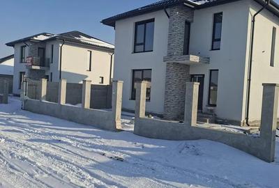 Casă individuală cu 4 camere în Berceni