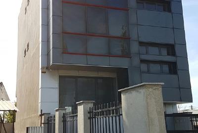 Investitie excelenta: Cladire pe Dn1 de vanzare/inchiriere - 1