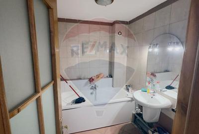 2 camere, central, A.I Cuza ideal pentru firmă, liber - 9