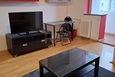 Garsonieră Titan, an 1974, metrou, 32 mp, anvelopat - 1