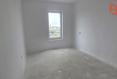 Duplex modern, predare la cheie, toate utilitatile - asfalt - Mosnita - 4