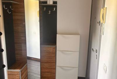 Apartament 3 Camere Semidecomandat - INEL II - 8