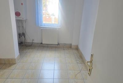 Inchiriez spatiu comercial cu destinatie de birouri in Deva, zona I. Creanga, - 8