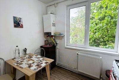 Închiriez apartament 2 camere – Mazepa 1 - 2