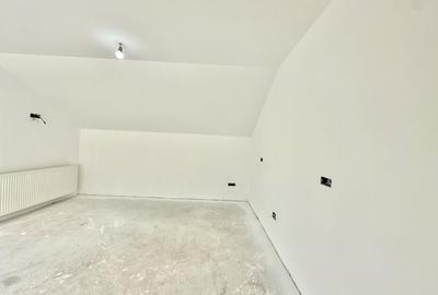 Casă individuală de vanzare  cu garaj și curte proprie – Hălchiu - 16