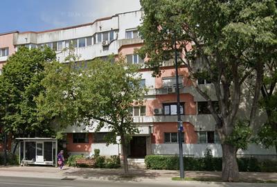 Apartament 2 camere decomandat Gara, Bd. 1 Mai stadionul Portul - 1