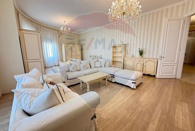 De închiriat apartament  lux, exclusivist- Palatul Vulturul Negru- - 1