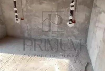 Casa la rosu - toate utilitatile - zona foarte buna - 6