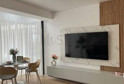 Apartament cu 2 camere semidecomandat, mobilat în Floreasca